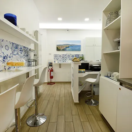 Sorrento Rooms Nocleg ze śniadaniem Półwysep Sorrentyński