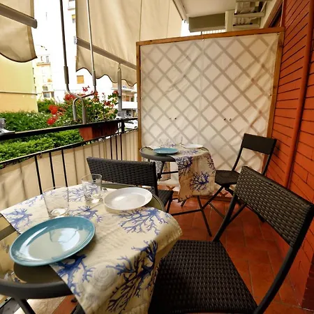 Sorrento Rooms Nocleg ze śniadaniem 4*