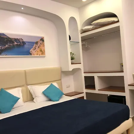 Bed and Breakfast Sorrento Rooms 4*