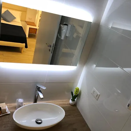 Sorrento Rooms Couette-café 4*