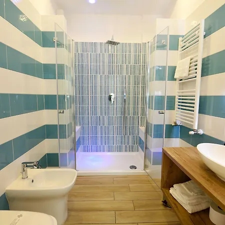 Sorrento Rooms Nocleg ze śniadaniem 4*