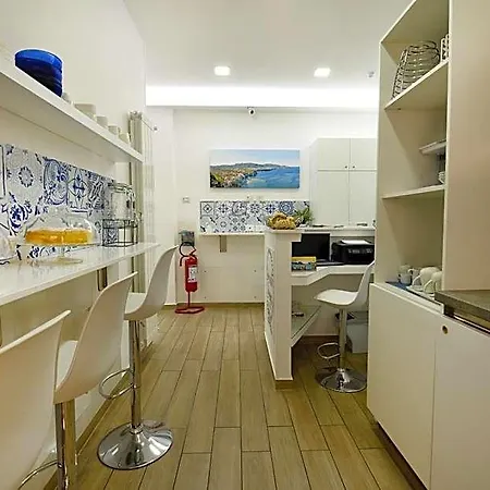 Couette-café Sorrento Rooms 4*