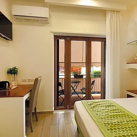Sorrento Rooms 4* Sorrente