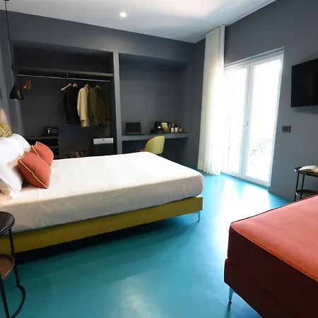 Sorrento Rooms