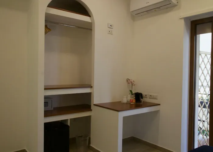 Sorrento Rooms Bed & Breakfast