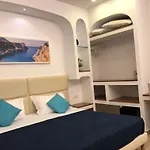 Bed and Breakfast Sorrento Rooms 4*
