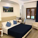 Couette-café Sorrento Rooms