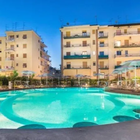 Sorrento Rooms 4*