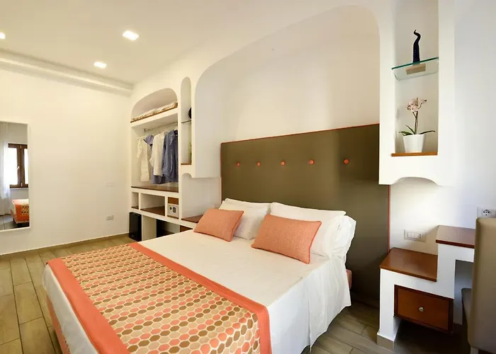 Sorrento Rooms Bed and Breakfast Σορέντο