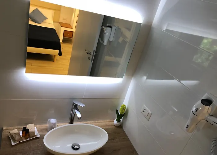 Sorrento Rooms Bed and Breakfast 4*