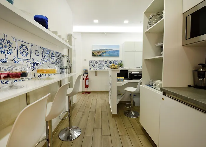 Sorrento Rooms Bed and Breakfast Σορέντο